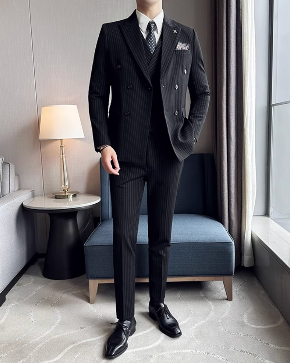 ダブルブレストスリーピーススーツ Ril 5892