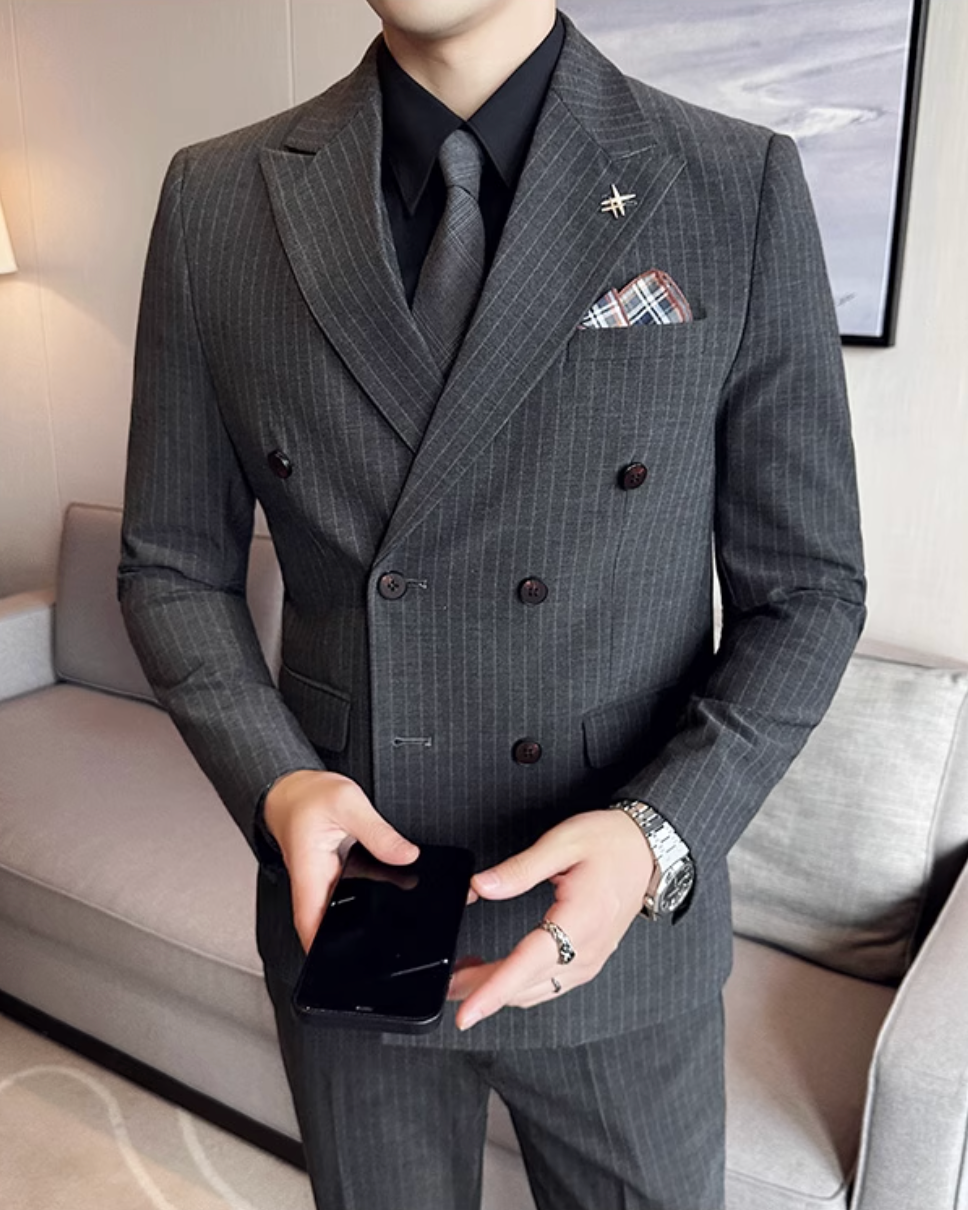 ダブルブレストスリーピーススーツ Ril 5892