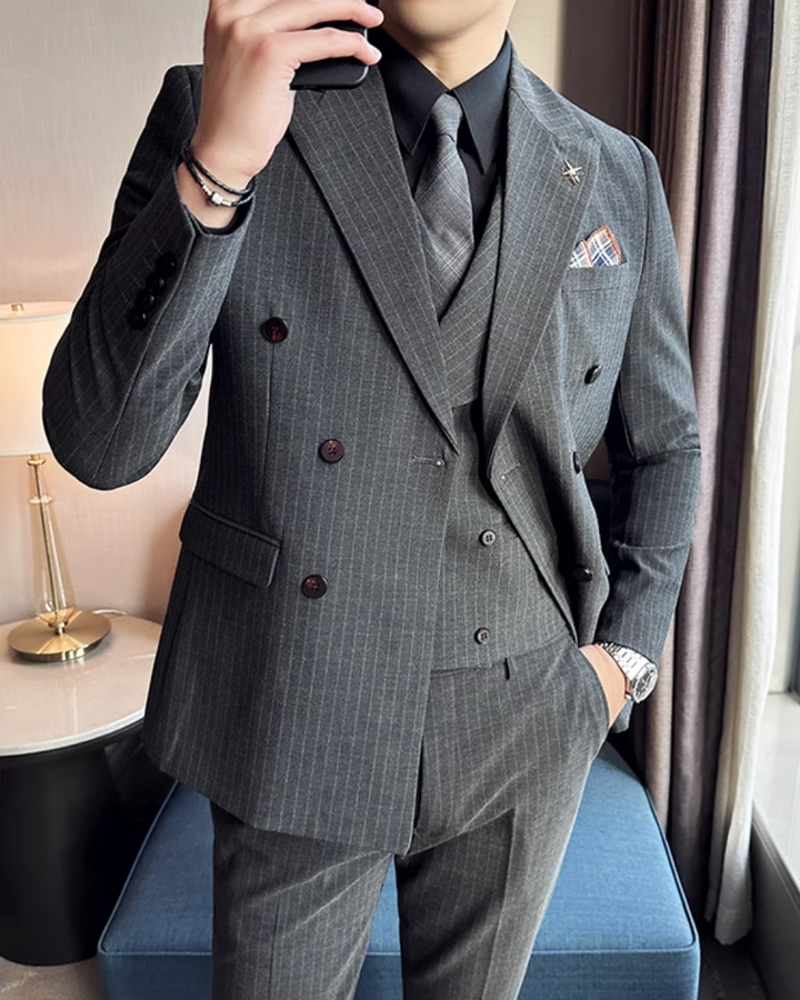 ダブルブレストスリーピーススーツ Ril 5892