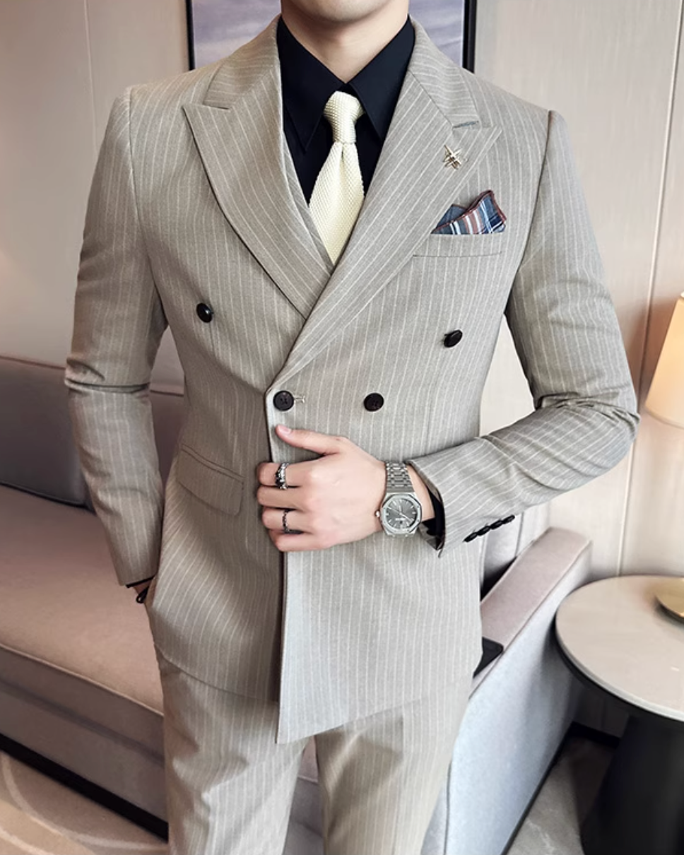 ダブルブレストスリーピーススーツ Ril 5892