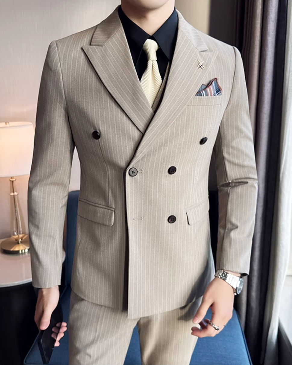 ダブルブレストスリーピーススーツ Ril 5892