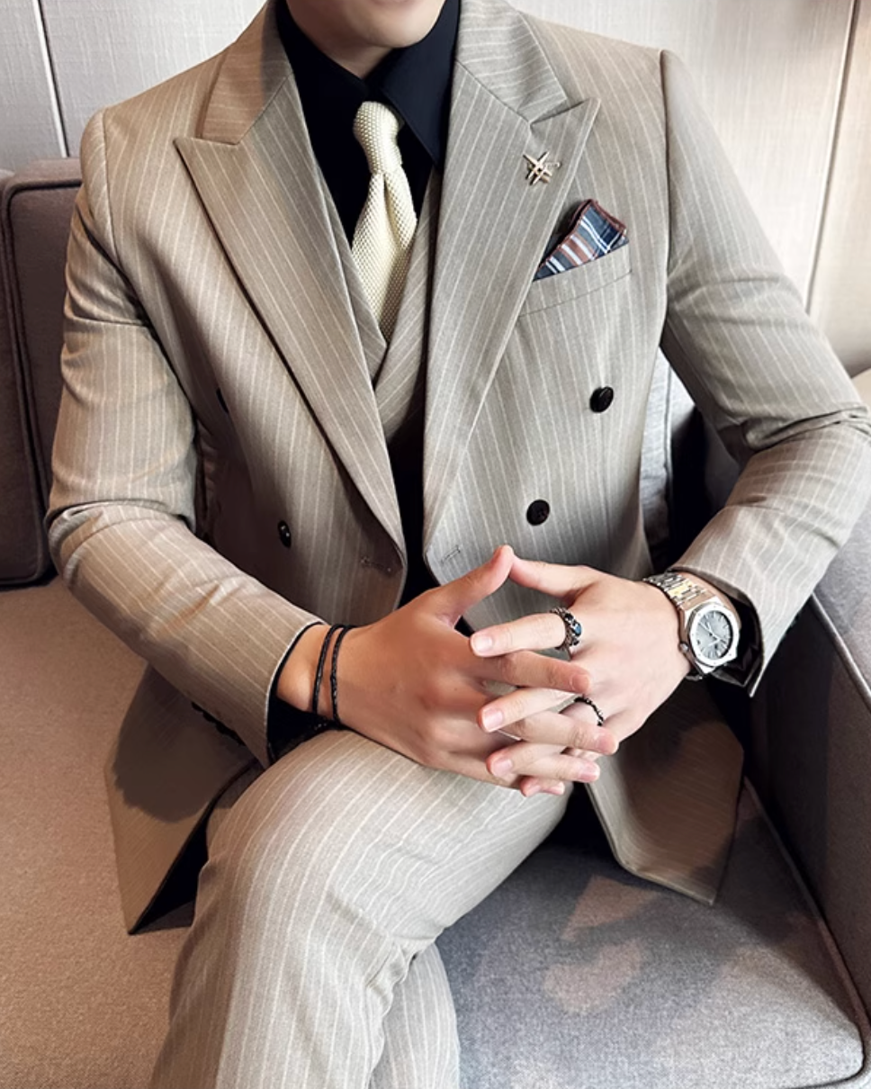 ダブルブレストスリーピーススーツ Ril 5892