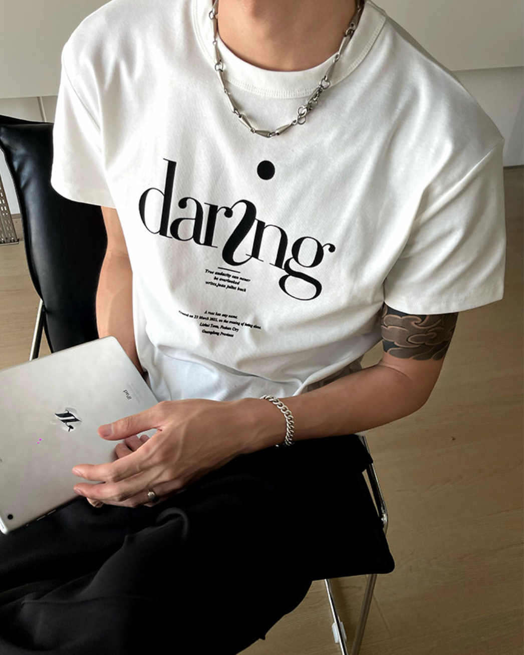 デアリングタイポグラフィTシャツ Ril 6162